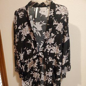 Black Floral Print Kimono Wrap